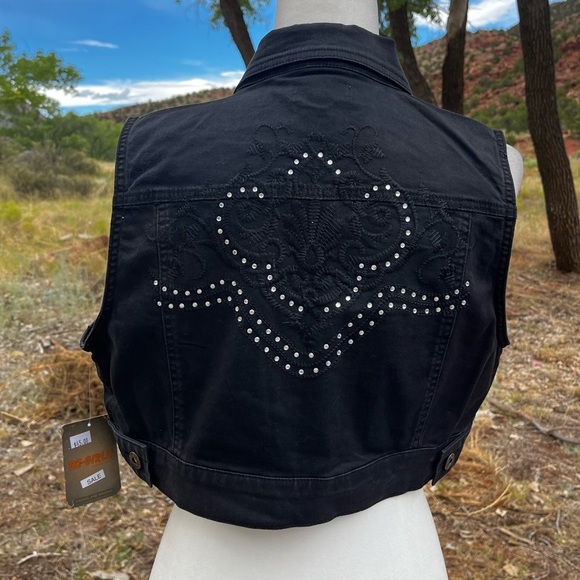 Rhinestone Denim Vest - Picture 4 of 9